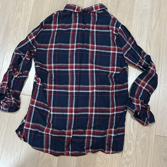 Zara Blouse. Size Medium. - Picture 5 of 6